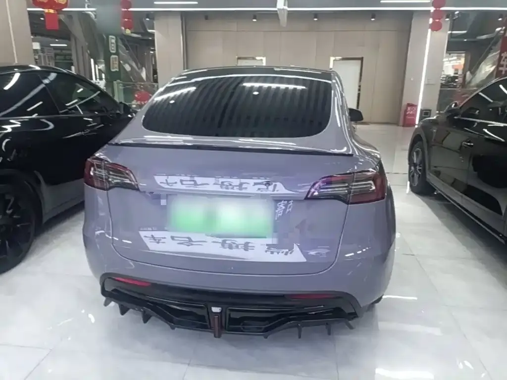 Tesla Model Y — фото 7