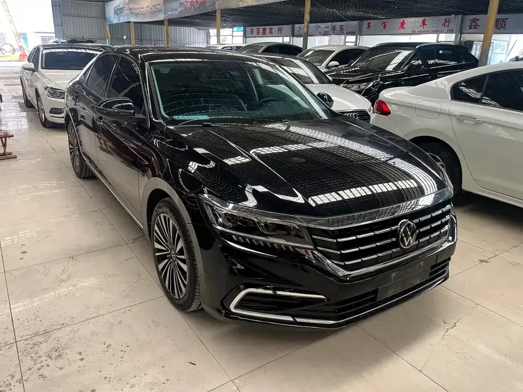 Volkswagen Passat — фото 3
