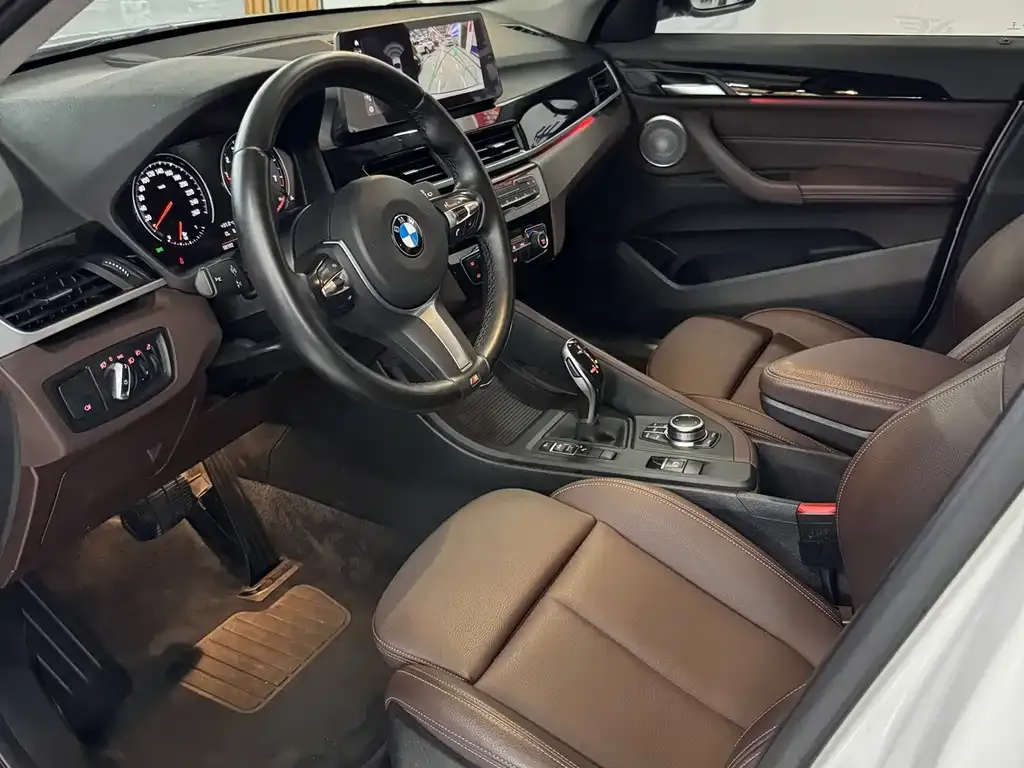 BMW X1 — фото 10