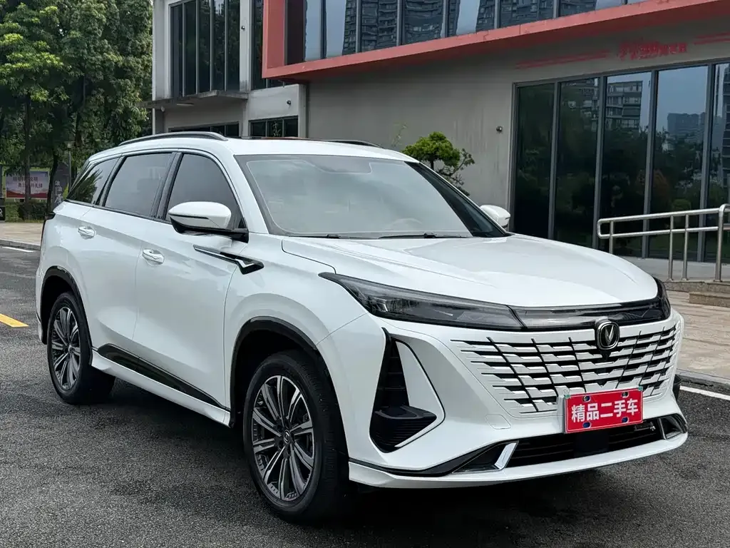 Changan CS75PLUS — фото 5