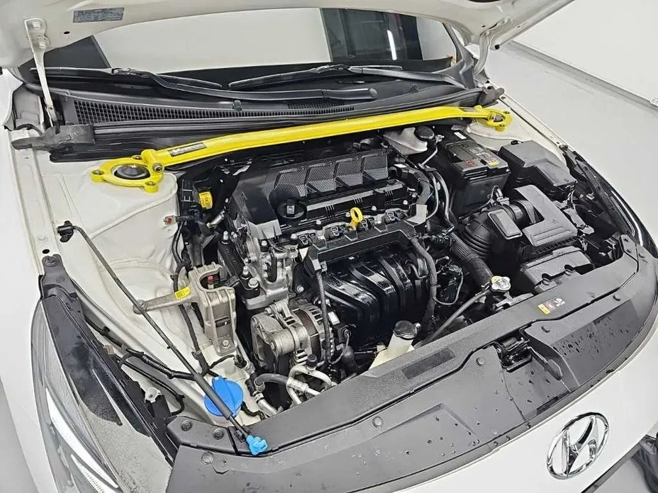 Hyundai AVANTE — фото 10