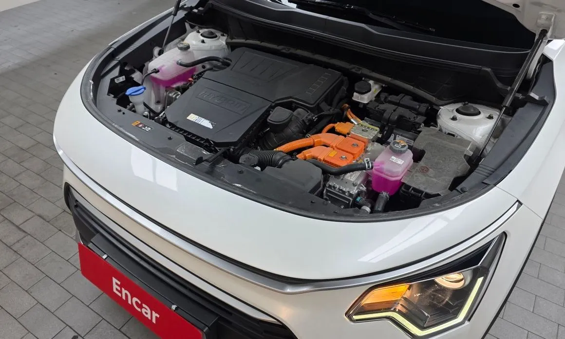 Kia Niro — фото 10
