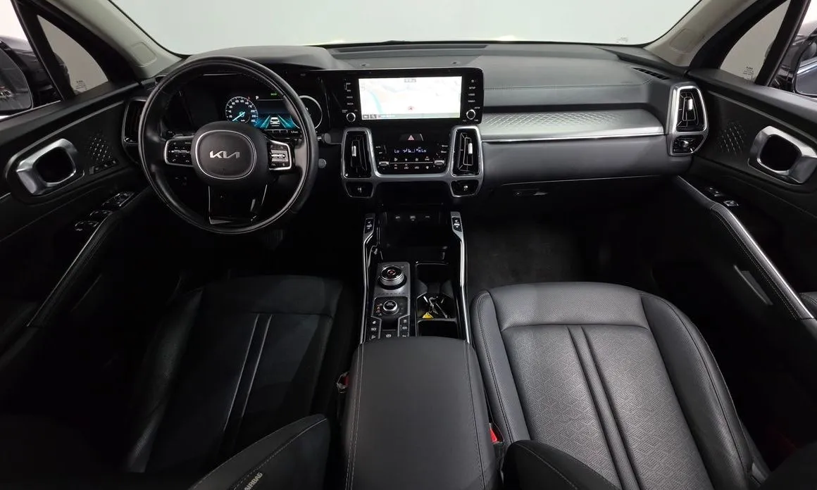 Kia Sorento — фото 5