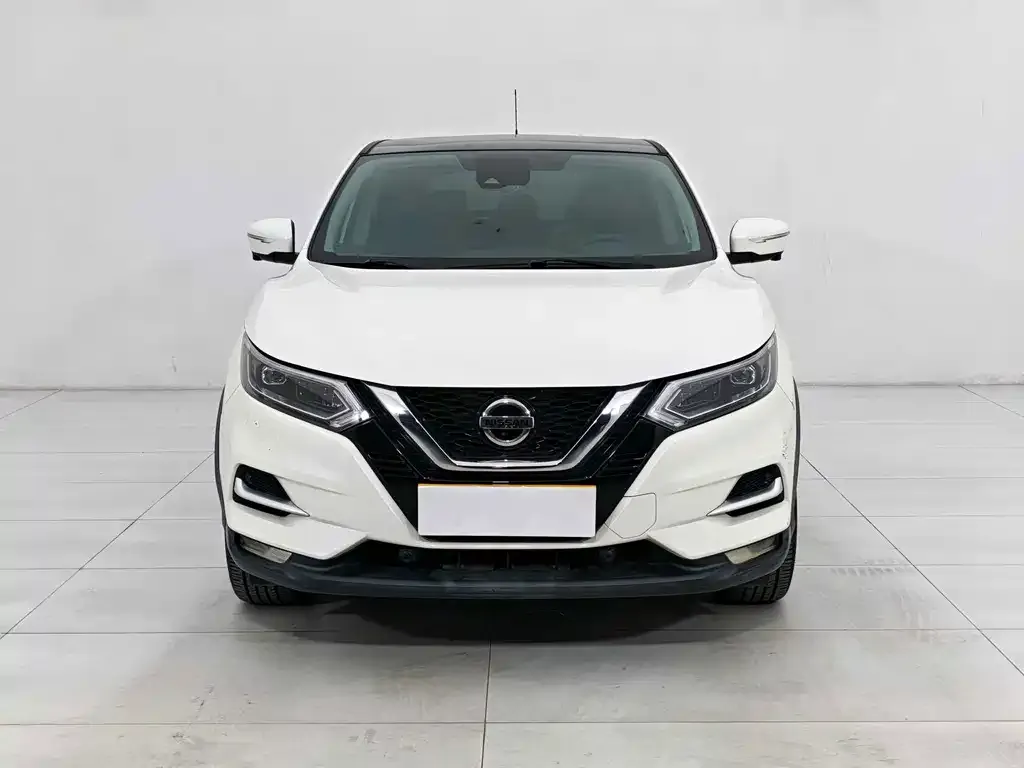 Nissan Qashqai — фото 2