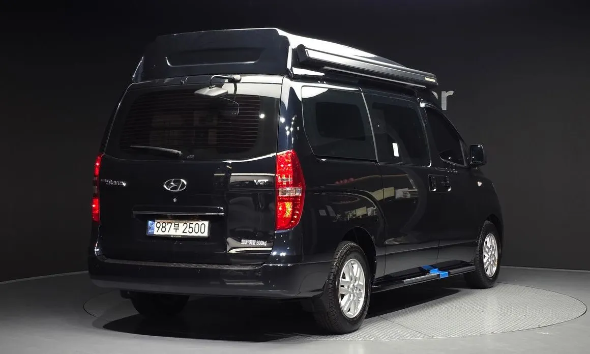 Hyundai Starex — фото 4