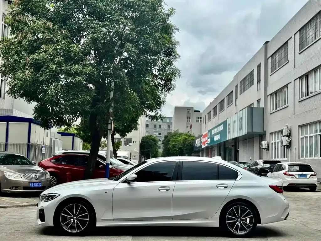 BMW 3 Series — фото 9
