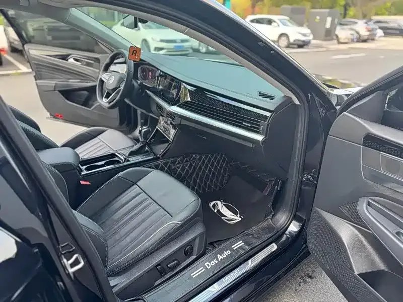 Volkswagen Passat — фото 9