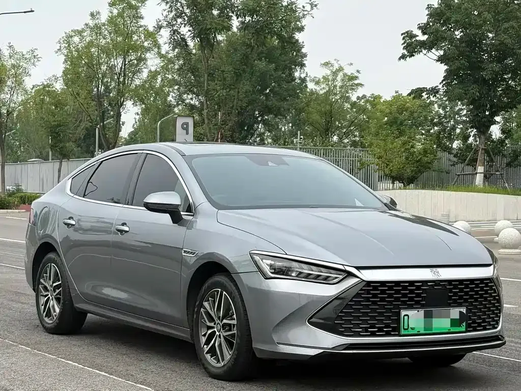 BYD Qin PLUS — фото 8