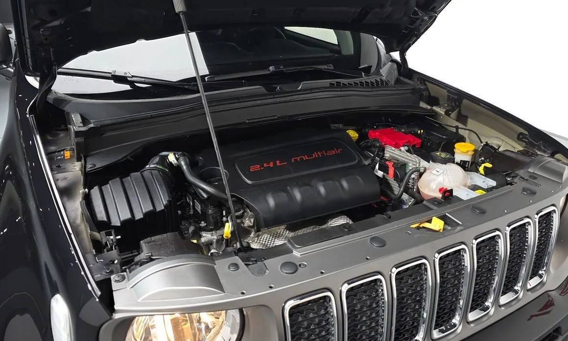 Jeep Renegade — фото 2
