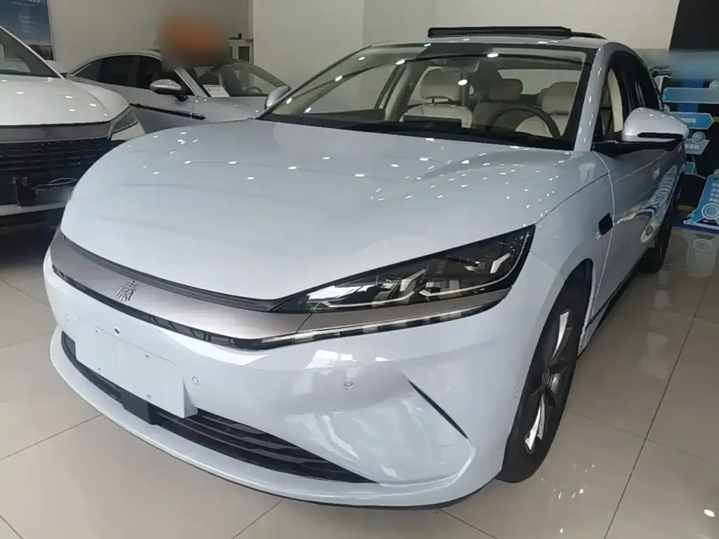 BYD Qin L — фото 7