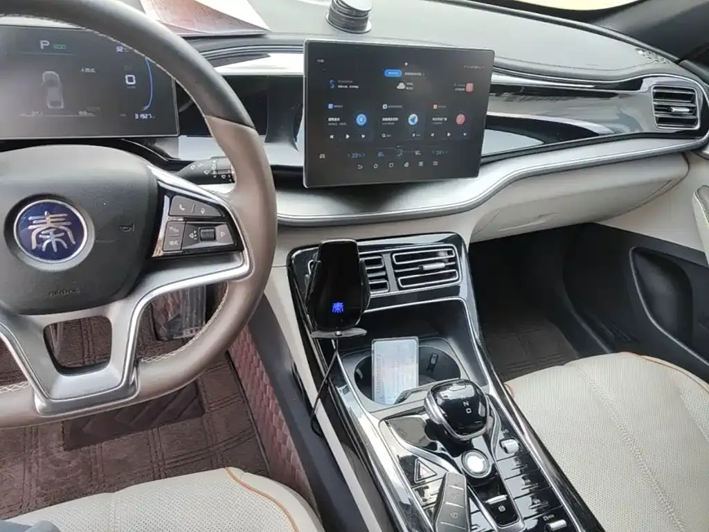 BYD Qin PLUS — фото 10
