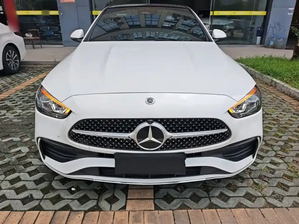 Mercedes-Benz C-Class — фото 10