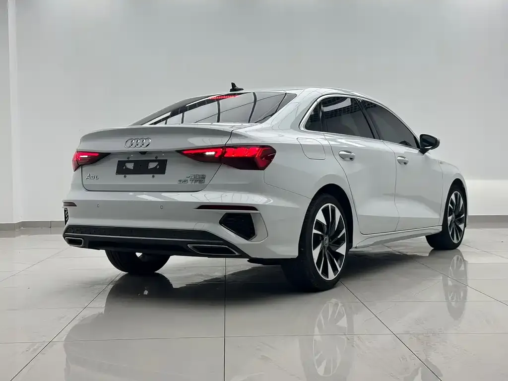 Audi A3 — фото 10