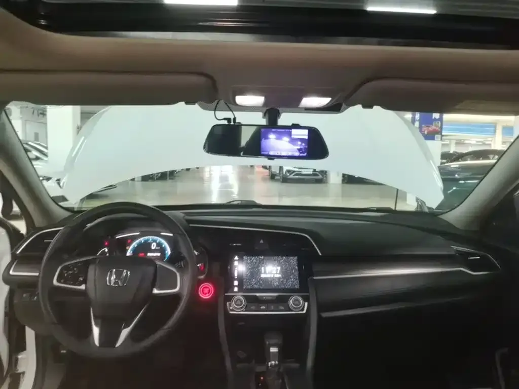 Honda Civic — фото 4