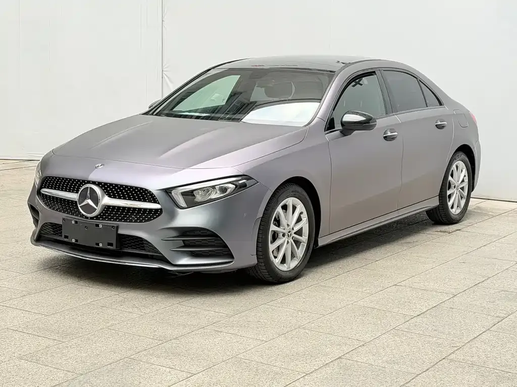 Mercedes-Benz A-Class — фото 1