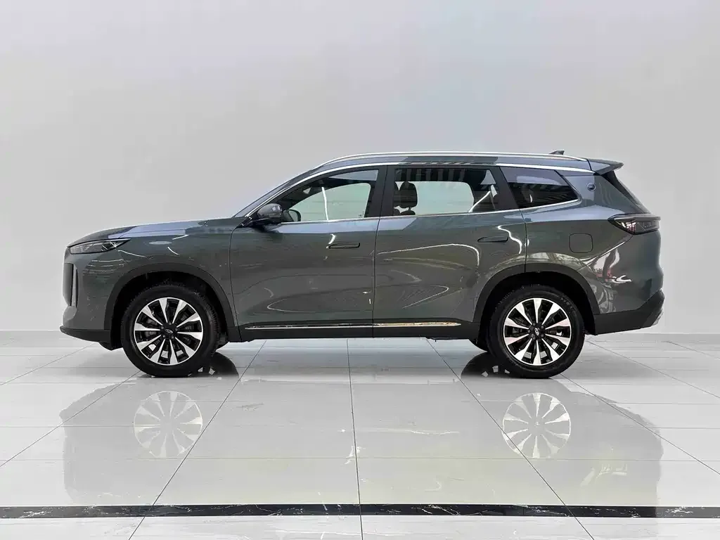 Chery Tiggo 8 PLUS — фото 5
