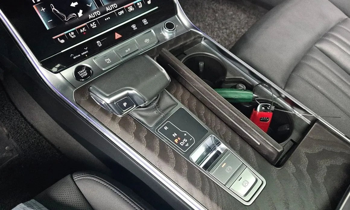 Audi A6 — фото 6