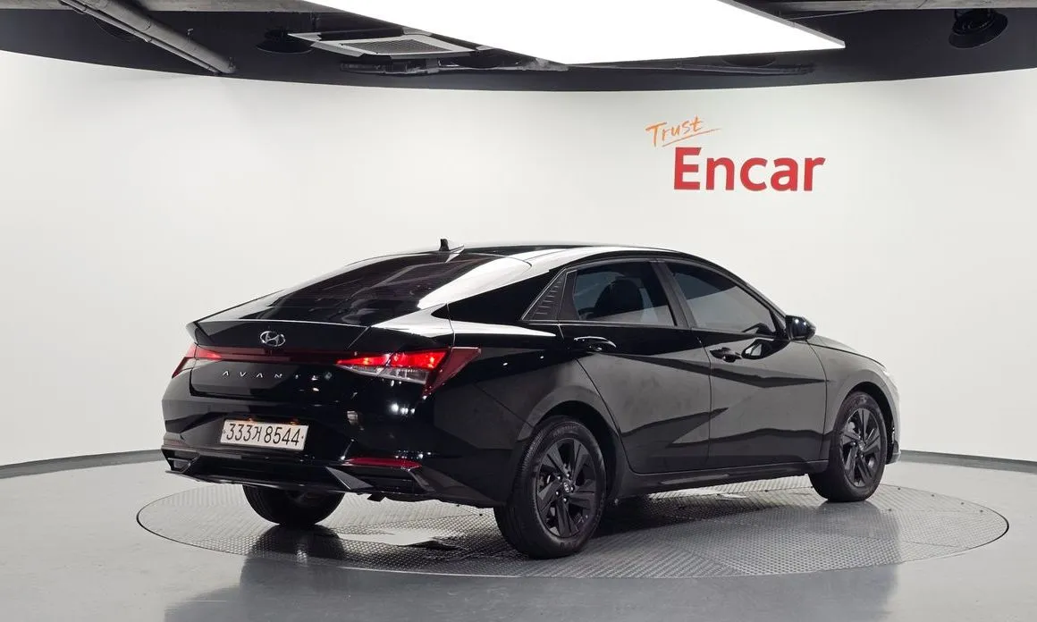 Hyundai AVANTE — фото 4