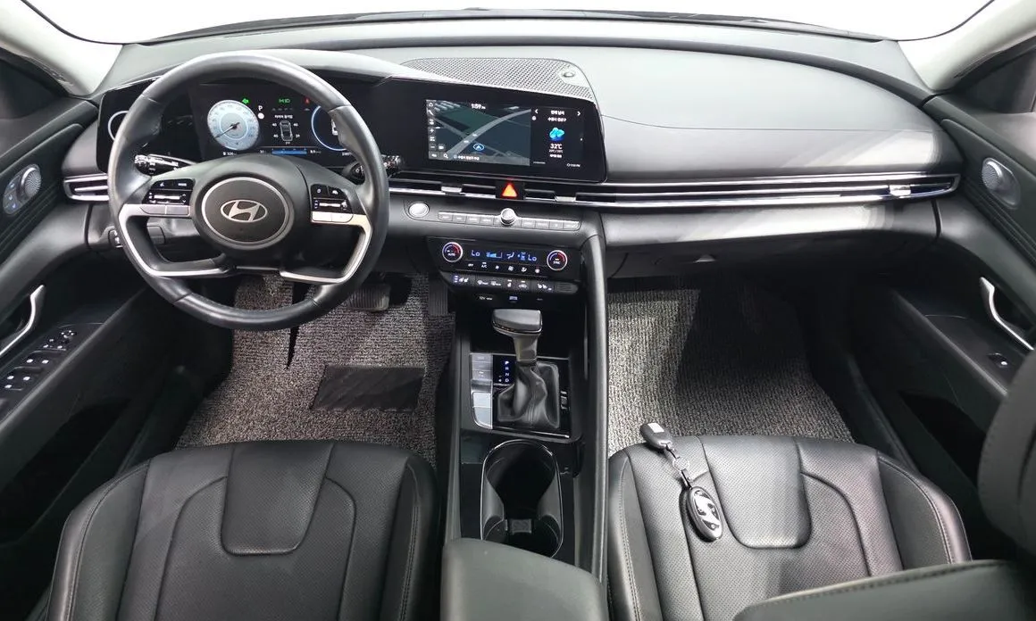 Hyundai AVANTE — фото 6