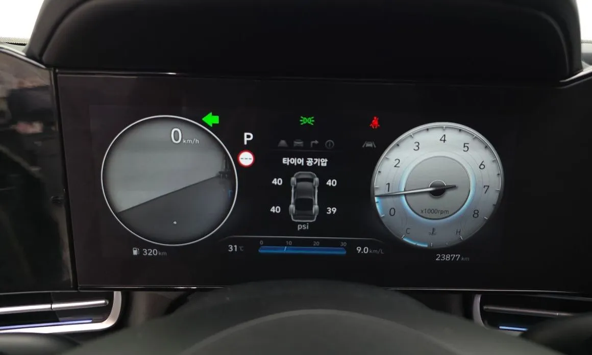 Hyundai AVANTE — фото 2