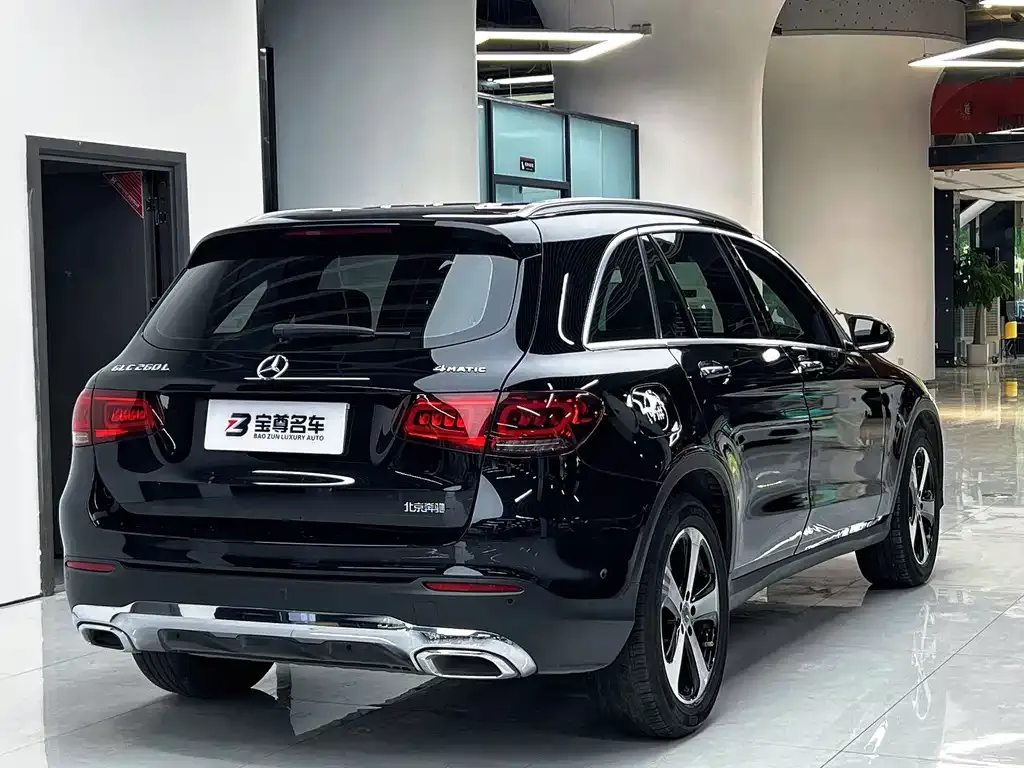 Mercedes-Benz GLC — фото 8