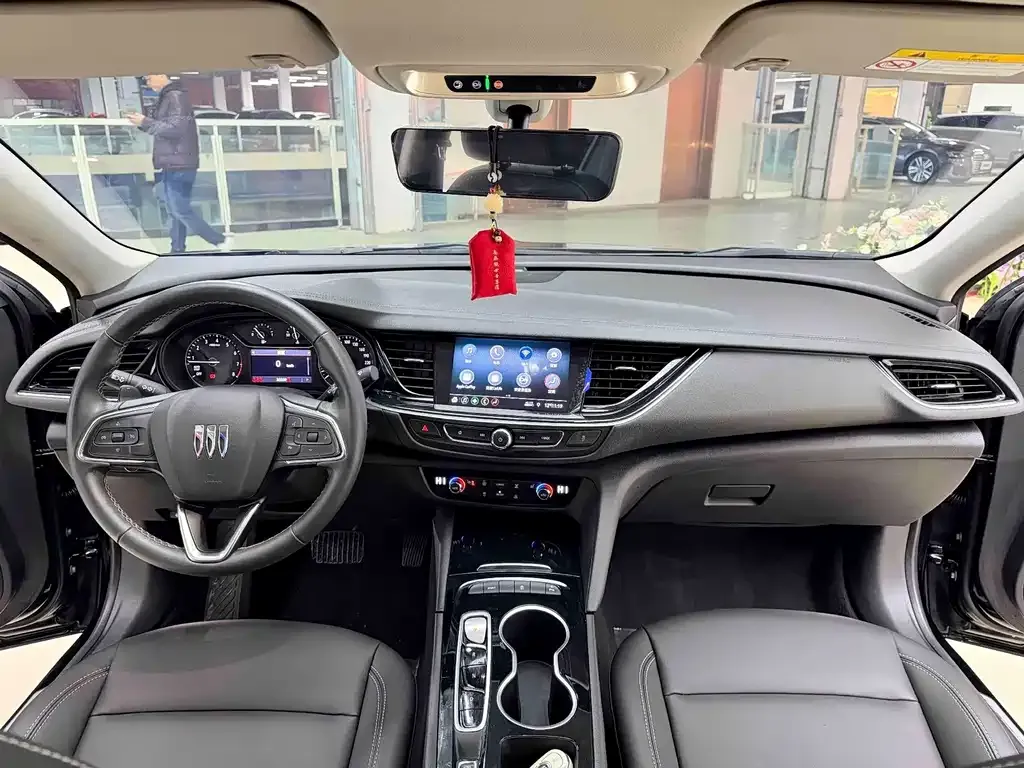 Buick Regal — фото 3