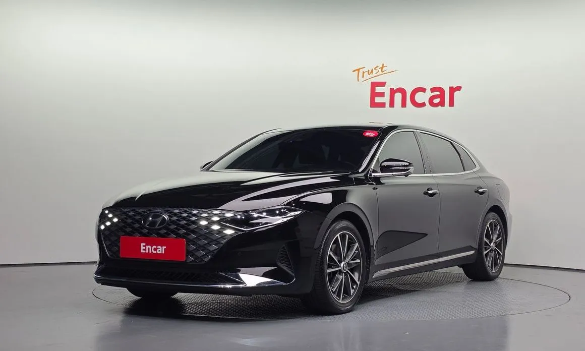 Hyundai Grandeur — фото 1