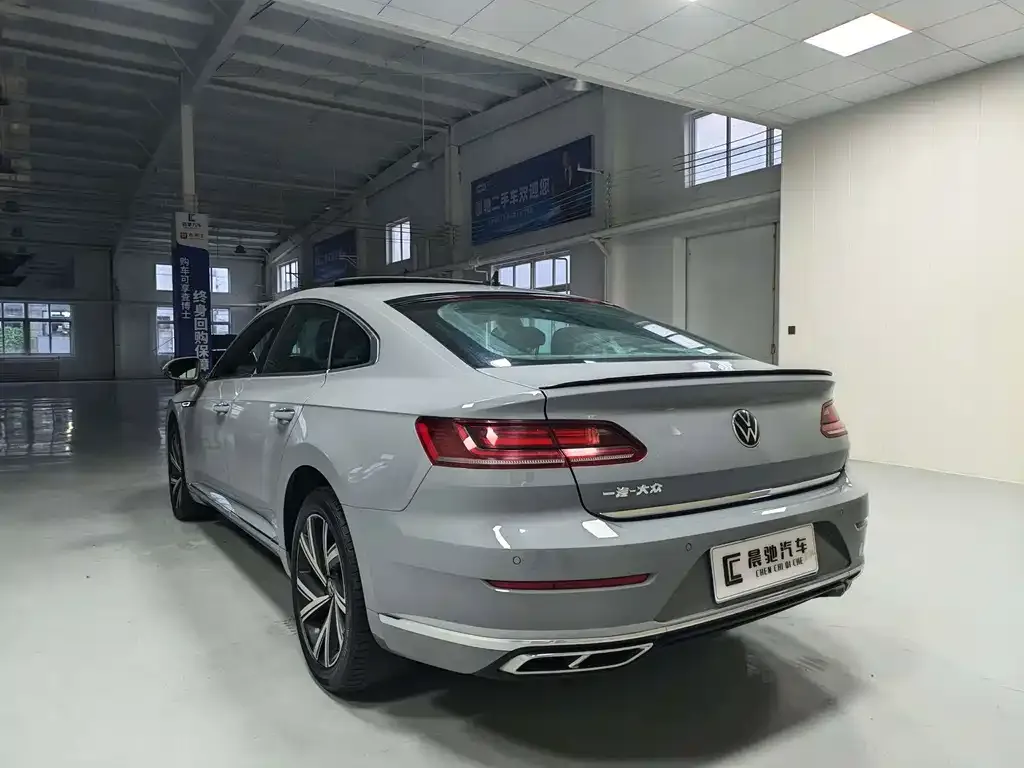 Volkswagen CC — фото 3