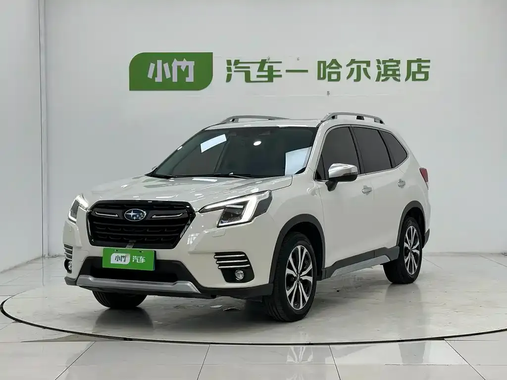 Subaru Forester — фото 1