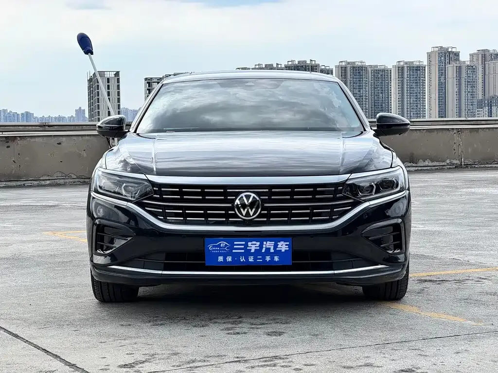 Volkswagen Passat — фото 3