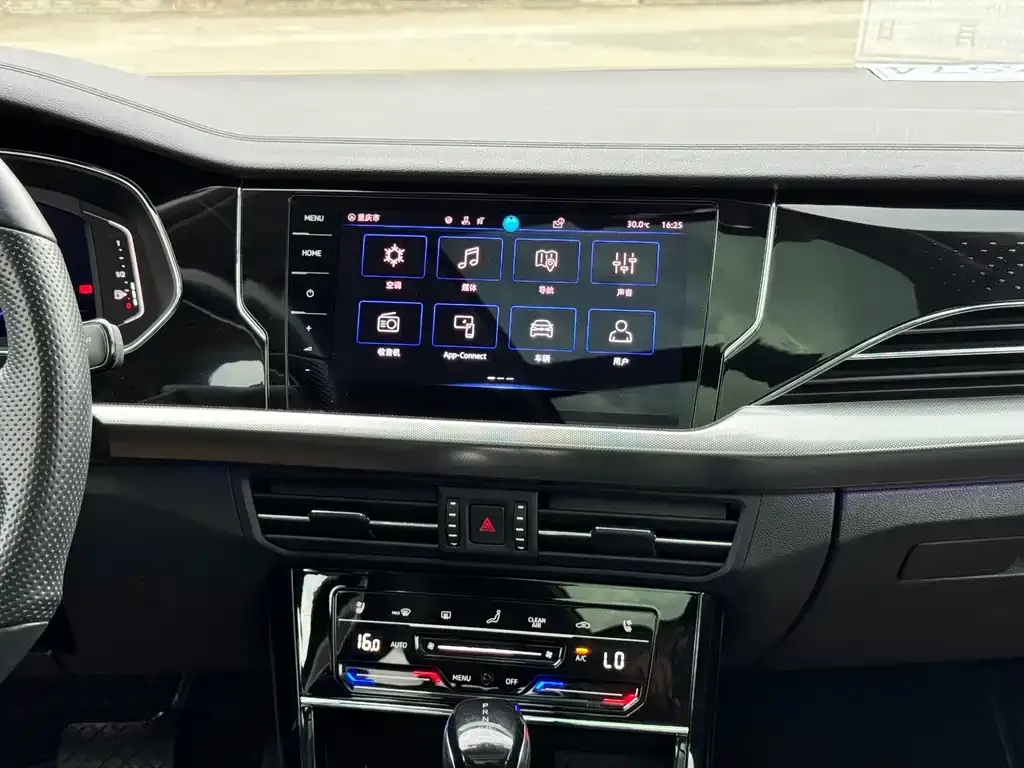 Volkswagen Passat — фото 2