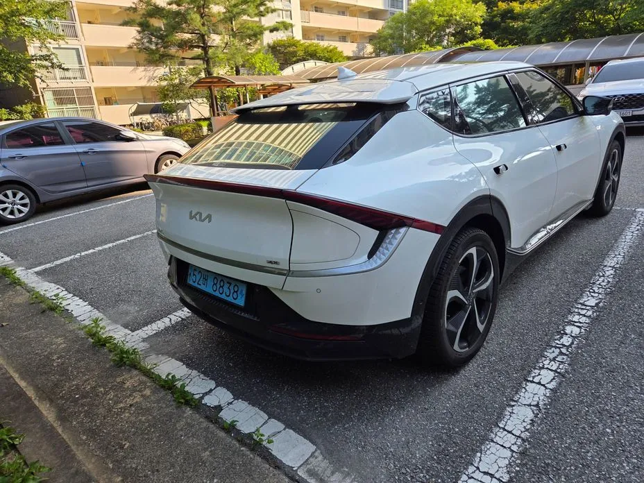 Kia EV6 — фото 5