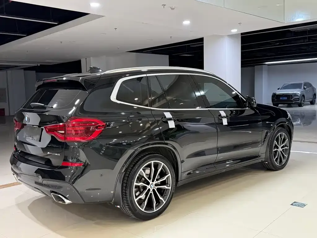 BMW X3 — фото 2