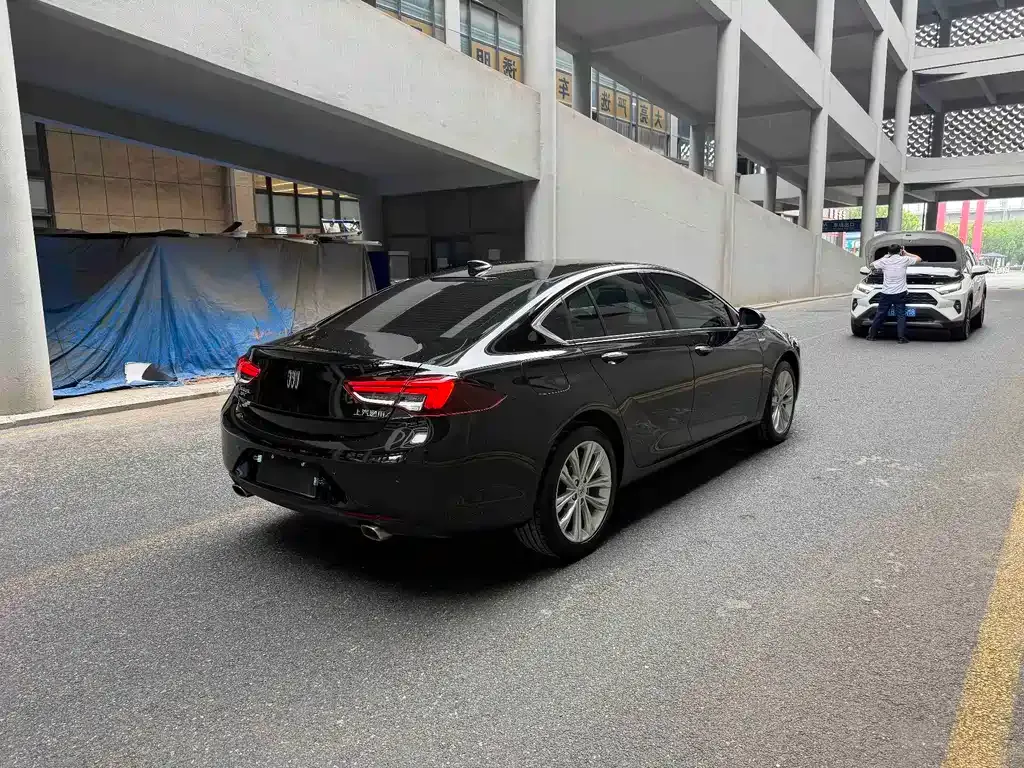 Buick Regal — фото 4