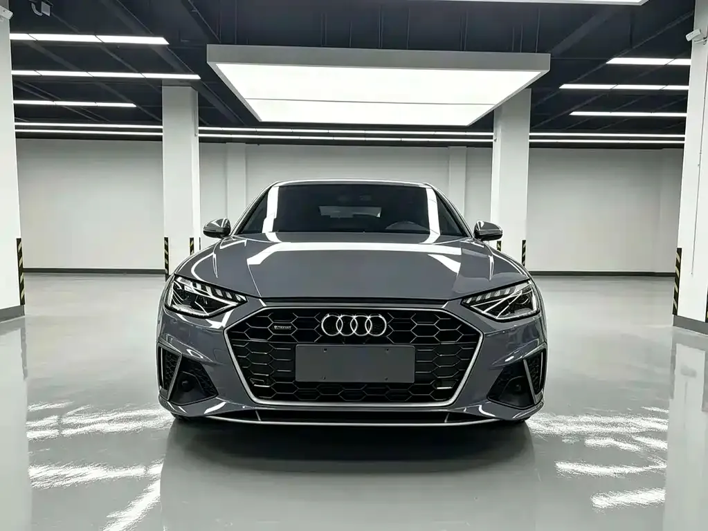 Audi A4L — фото 2