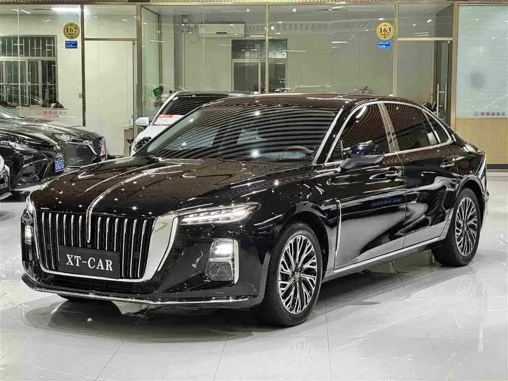 Hongqi H5 — фото 1