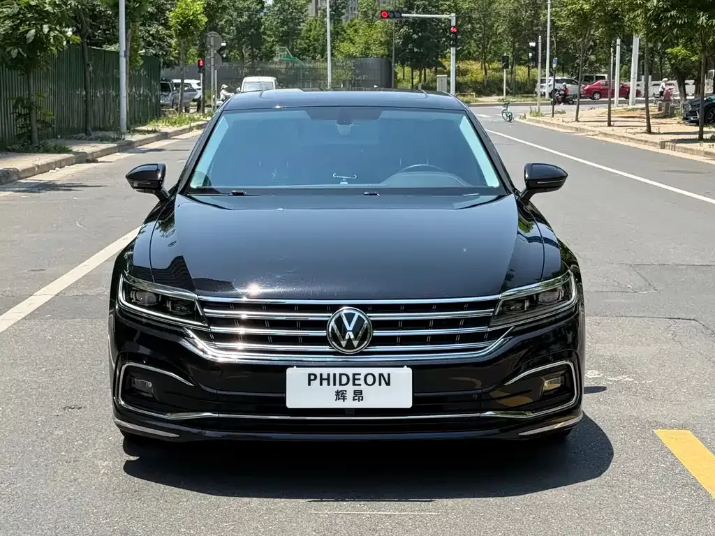Volkswagen Phideon — фото 4