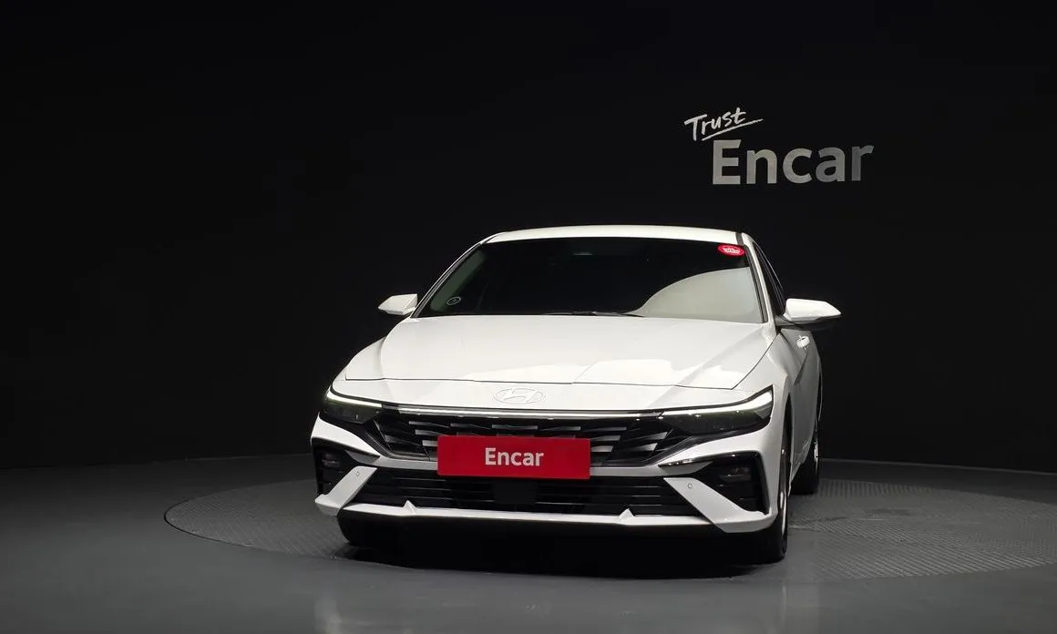 Hyundai AVANTE — фото 2