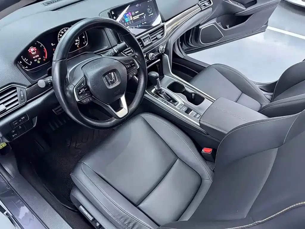 Honda Accord — фото 2