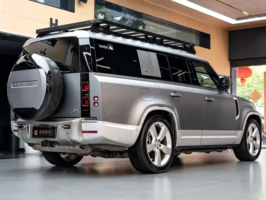 Land Rover Defender — фото 9