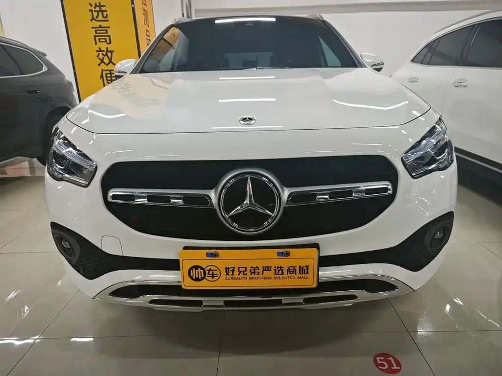 Mercedes-Benz GLA — фото 7