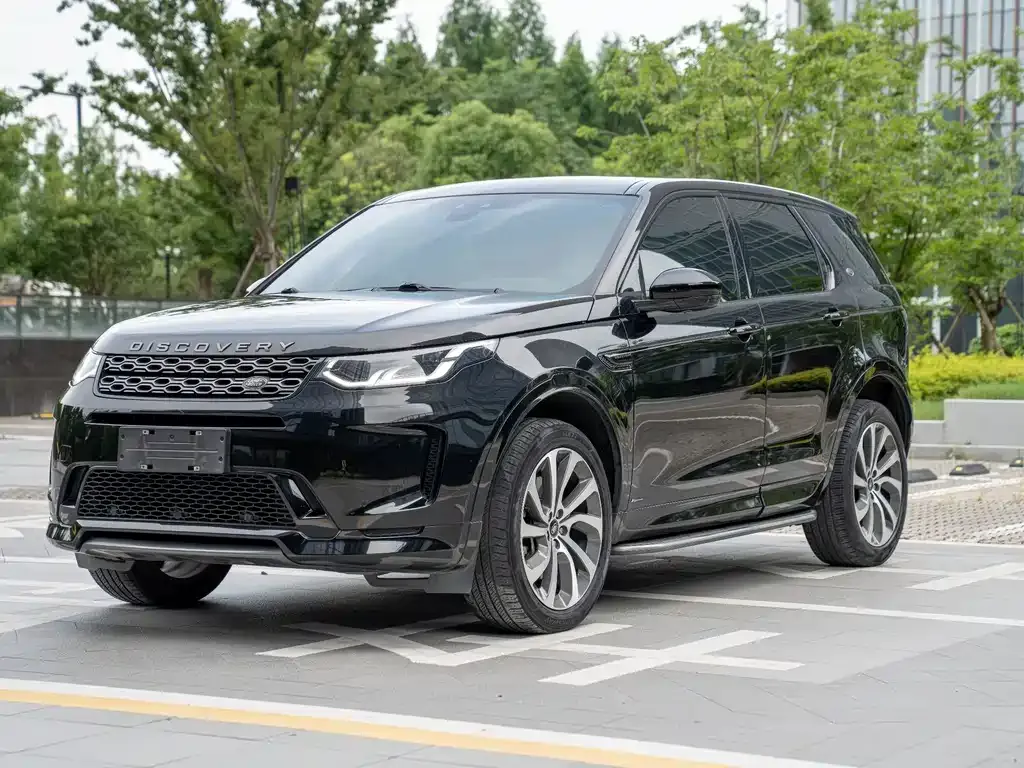 Land Rover Discovery Sport — фото 1