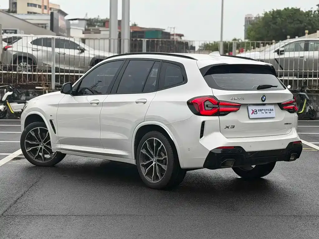BMW X3 — фото 10