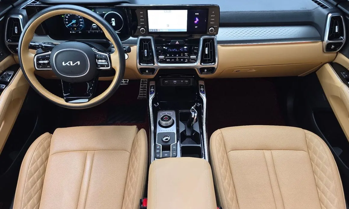 Kia Sorento — фото 8