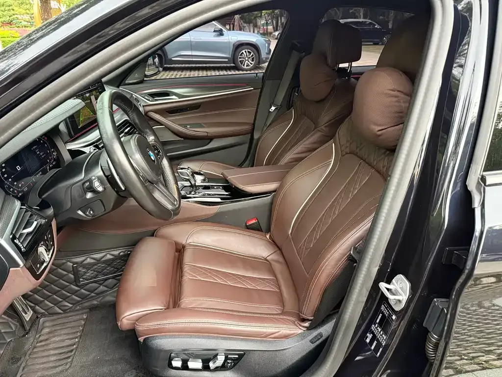 BMW 5 Series (Import) — фото 4