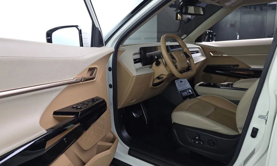 KG Mobility (Ssangyong) Actyon — фото 10