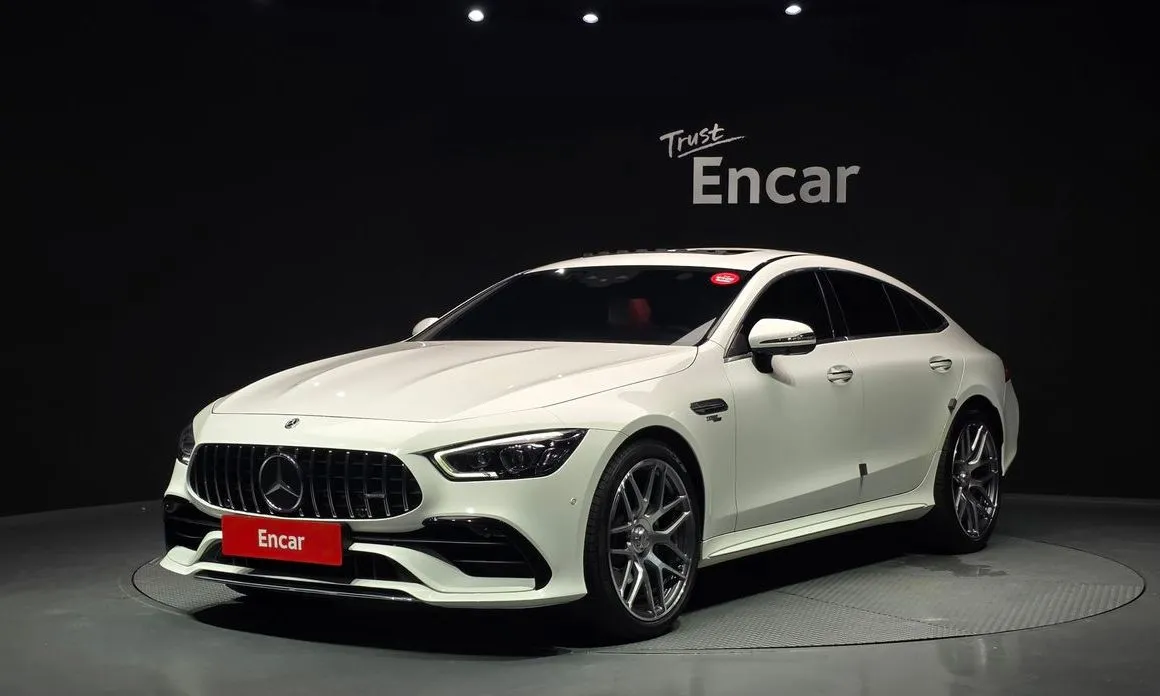 Mercedes-Benz AMG GT — фото 1
