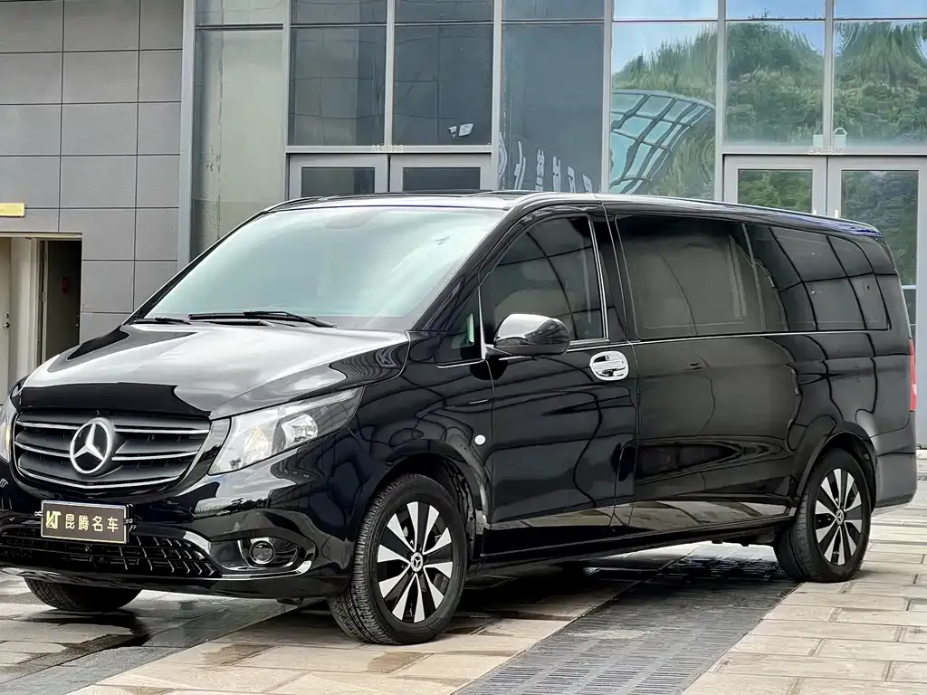 Mercedes-Benz Vito — фото 1