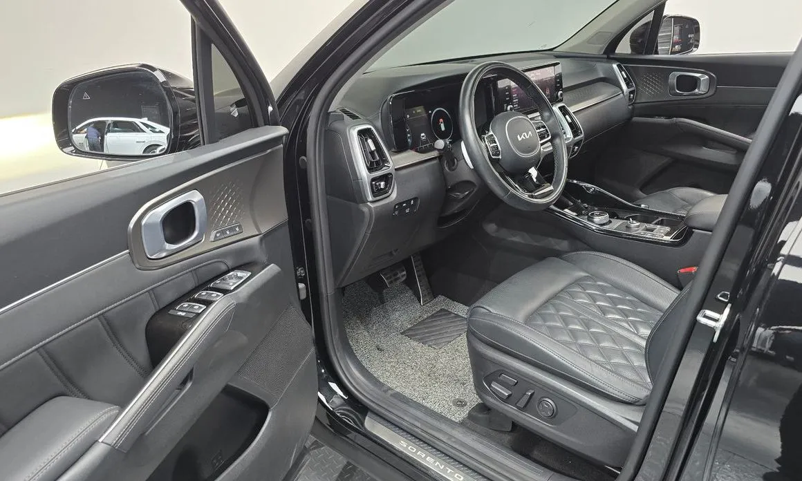 Kia Sorento — фото 8