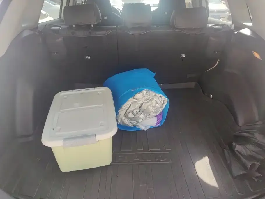 Toyota RAV4 — фото 2